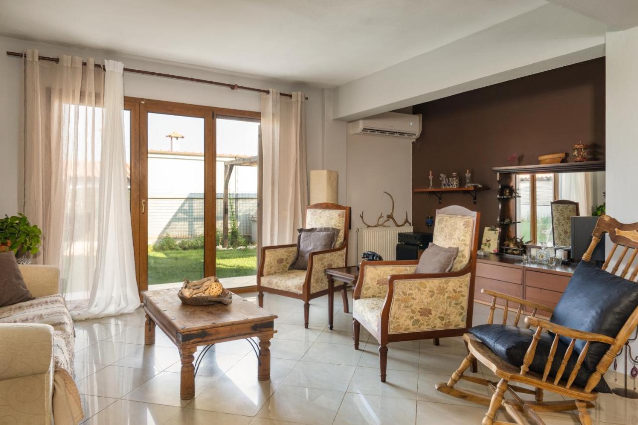 Villa Sofia Anavyssos Bagian luar foto
